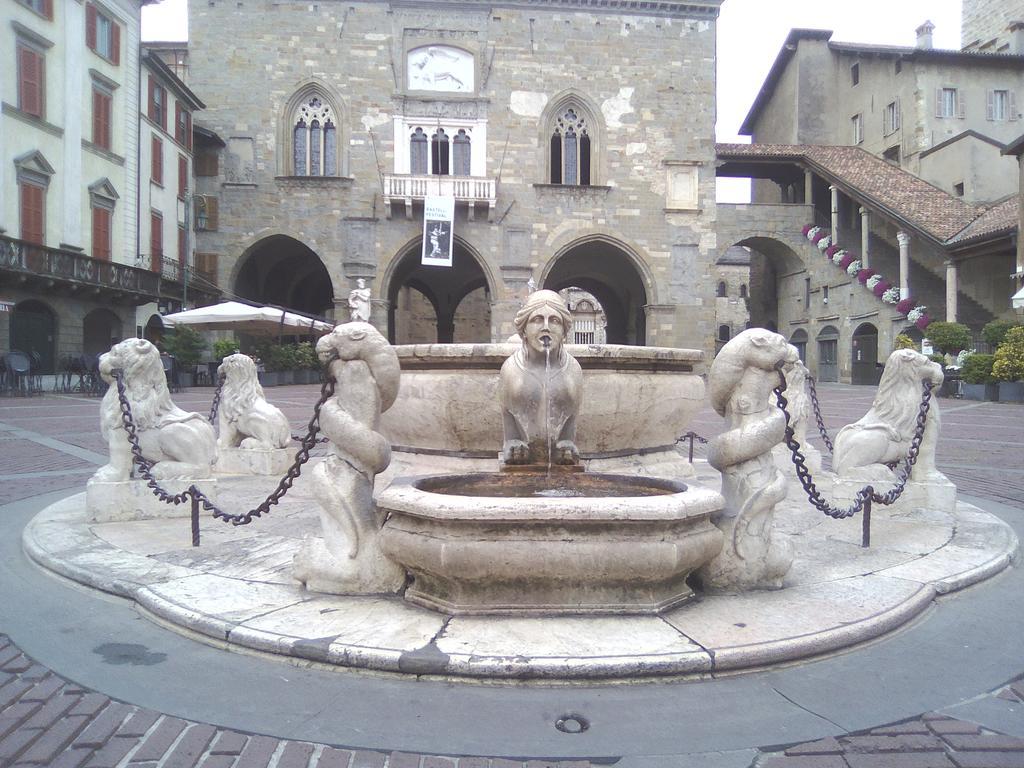 Hotel 1929 Castle Guest Bergamo Exterior foto